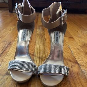 Steve Madden strappy stiletto 7.5 w/ rhinestones